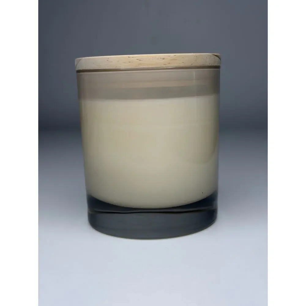 Trader Joe’s Beach Day Scented Candle — Soy Wax, 20 Hours, Limited Edition 5.7oz